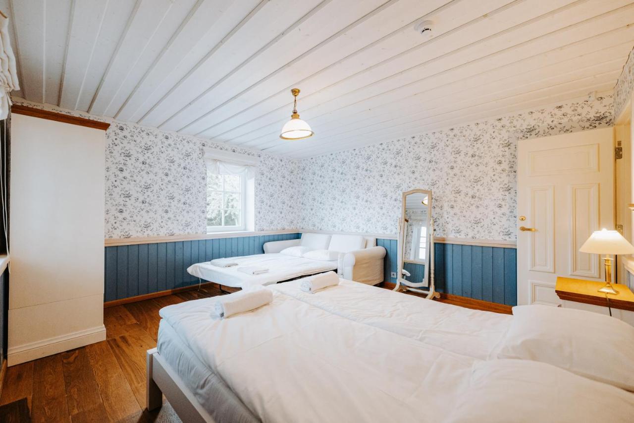 Holmiranna Holiday Homes Kungla Esterno foto