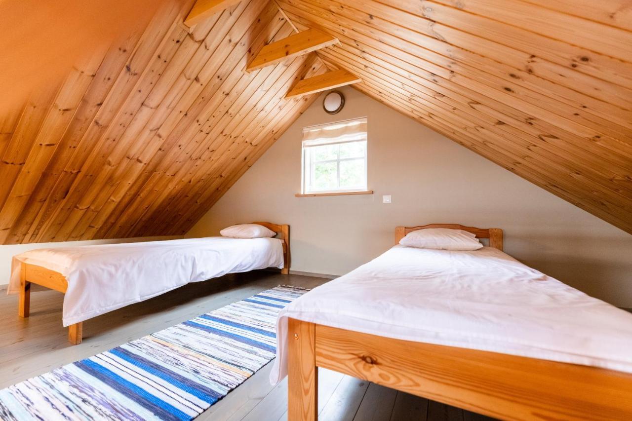 Holmiranna Holiday Homes Kungla Esterno foto
