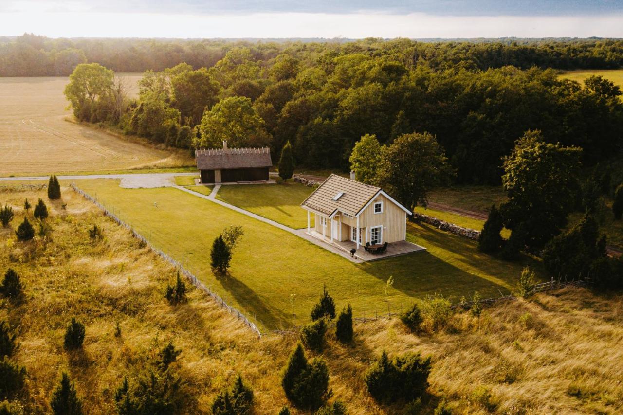 Holmiranna Holiday Homes Kungla Esterno foto
